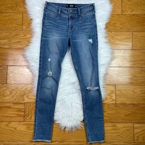 Hollister Skinny Stretch Frayed Distressed Jegging